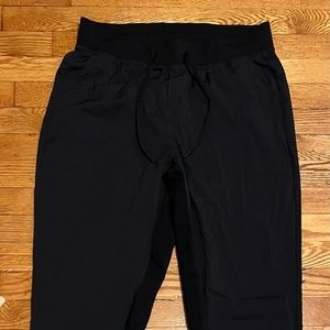Lululemon men’s black dark obsidian grey athletic pants size large